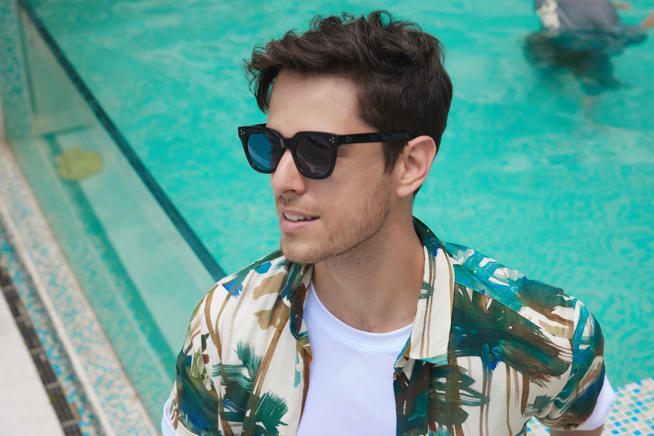 Crafting a Versatile Mens Summer Travel Capsule Wardrobe