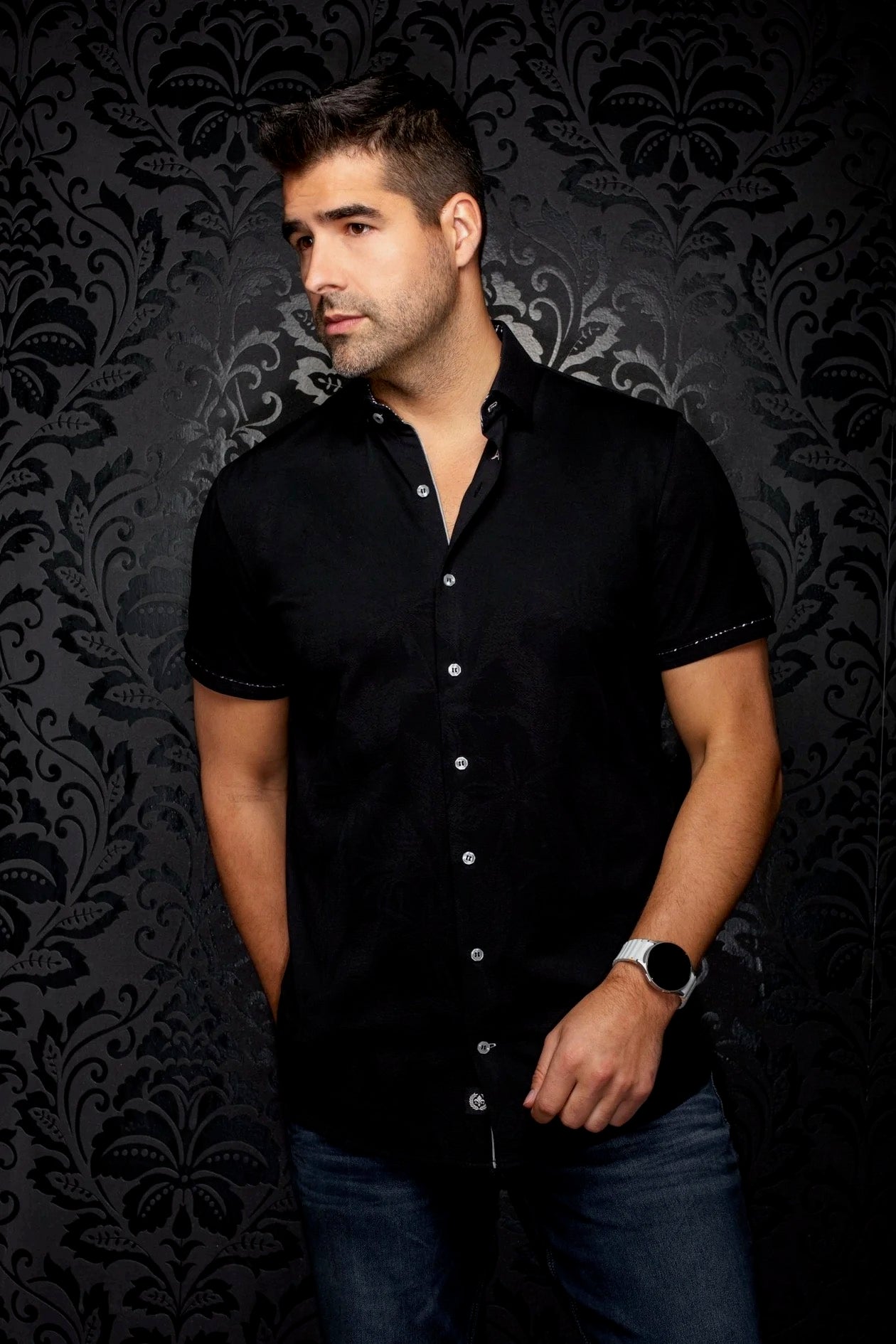 Short Sleeves | BRAHEA, Black