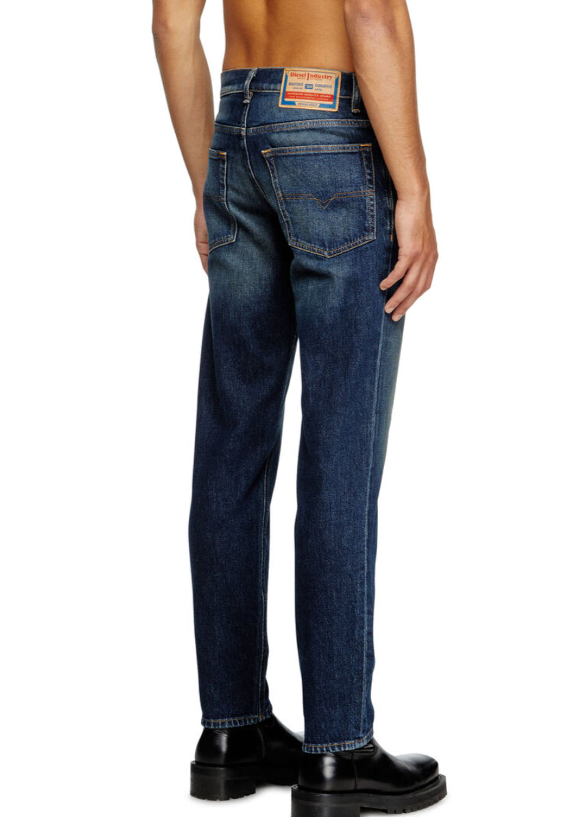 Regular Jeans 2023 D-Finitive 09m10 - Dark Blue