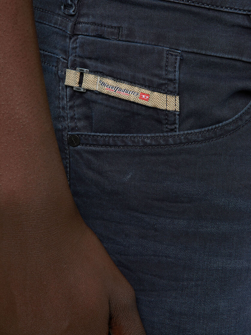 D-Bazer 0699P Tapered Stretch Blue Jeans