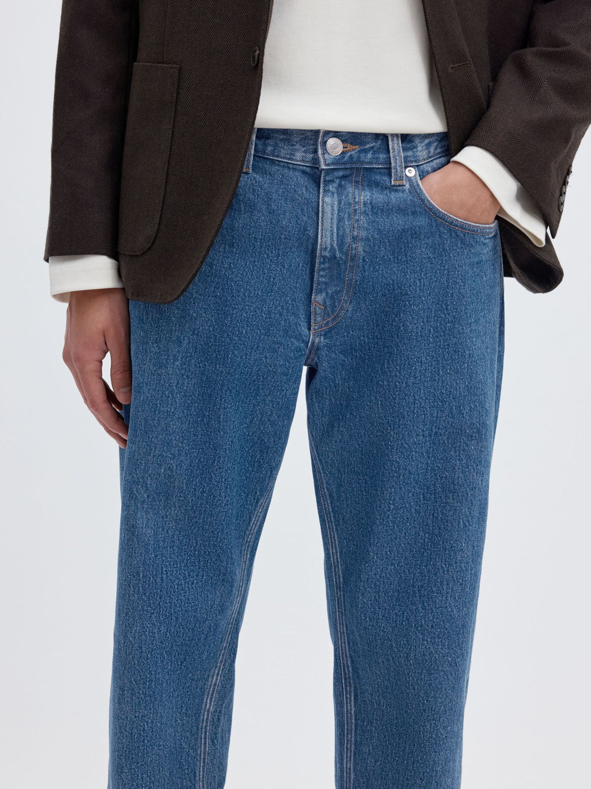 196 STRAIGHT FIT JEANS - Medium Blue Denim