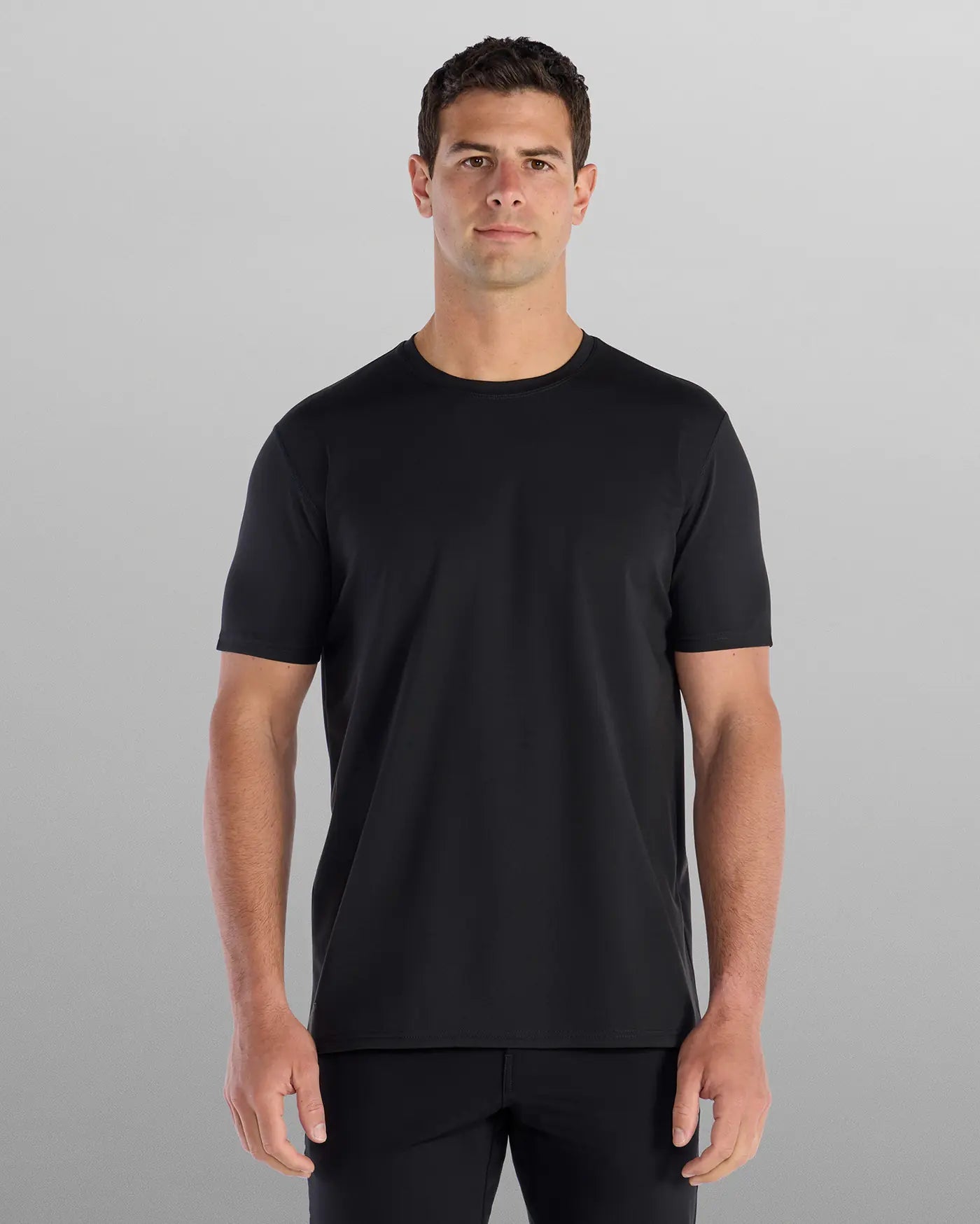Everyday Short Sleeve Classic Fit - Black