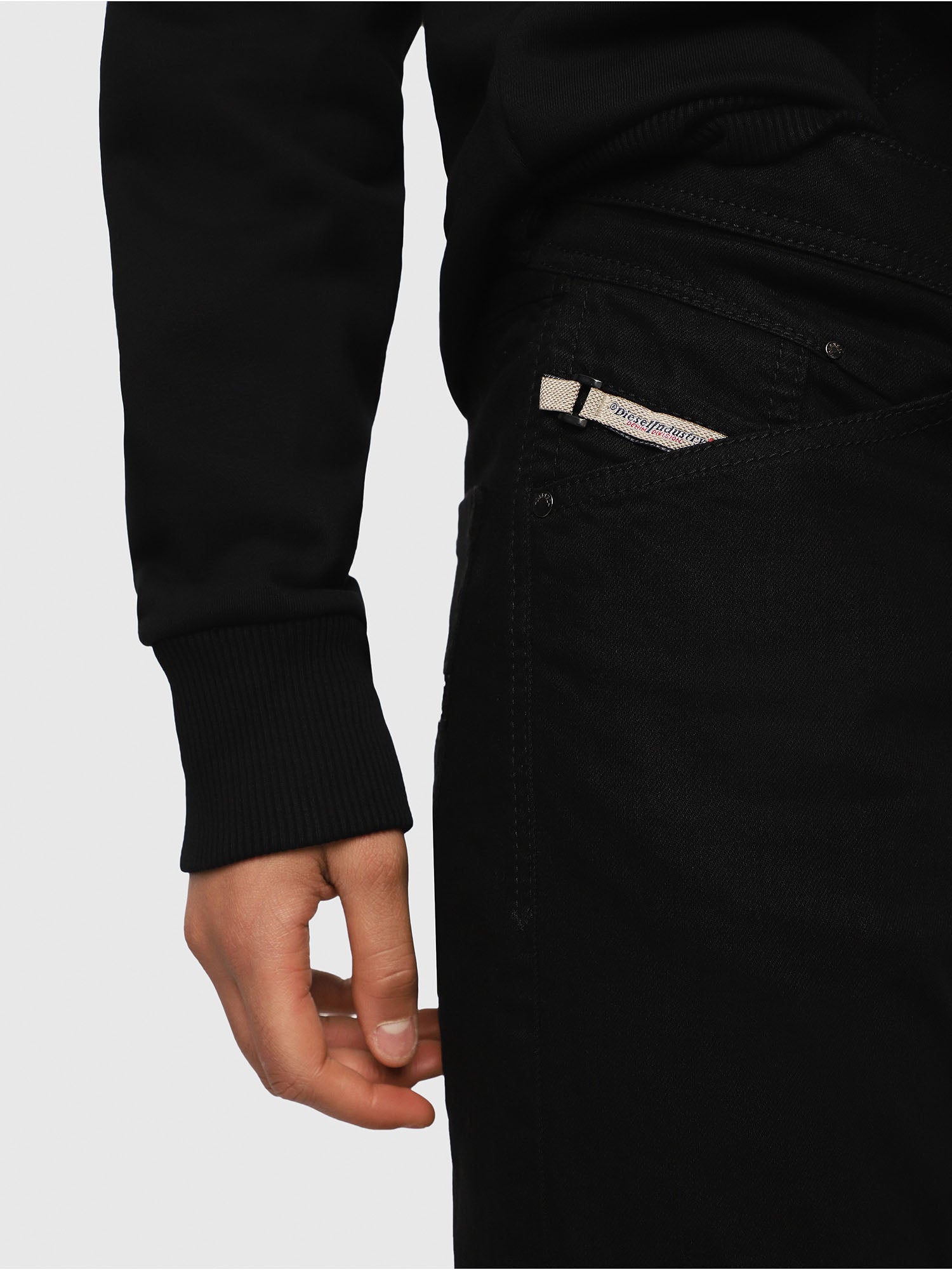 Belther 0886Z stretch regular slim-tapered Jeans Black